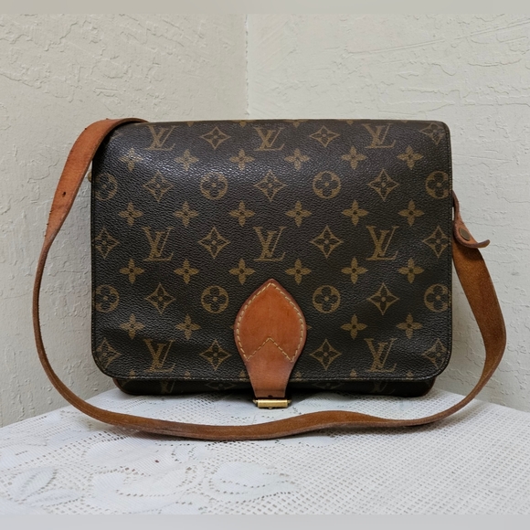 AUTHENTIC LOUIS VUITTON Cartouchiere GM Monogram Shoulder Bag - Picture 1 of 16